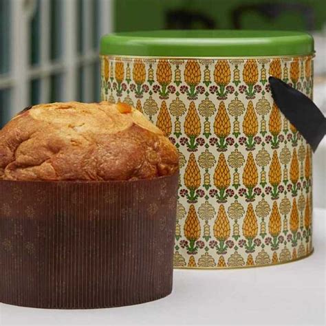 pasticceria gucci|Gucci's Panettone Bread: A Luxurious Treat for the Holidays.